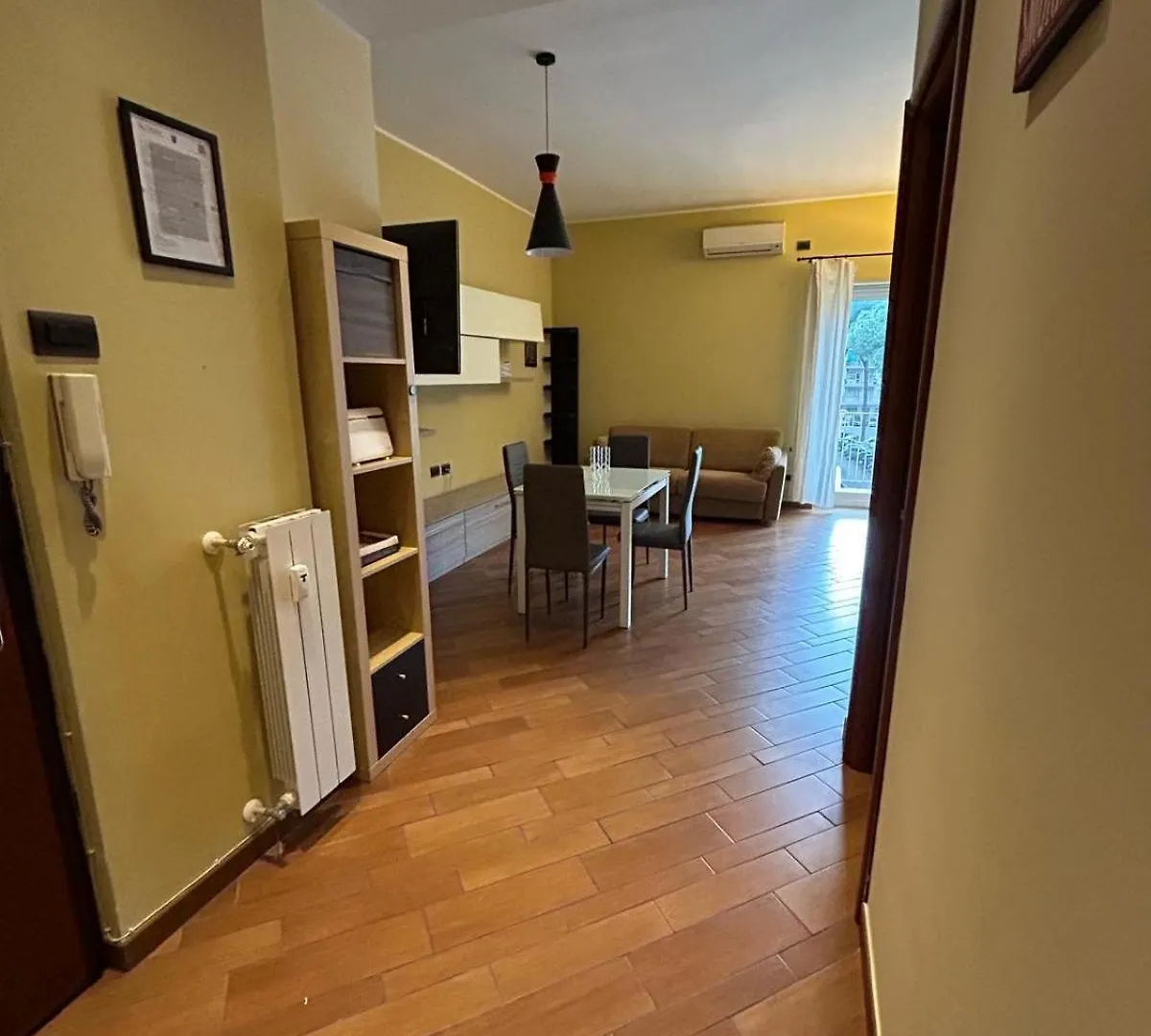 Apartament Appartamento Roma Metro A